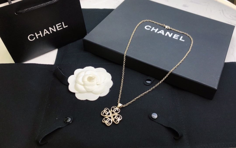 Ch**el necklaces